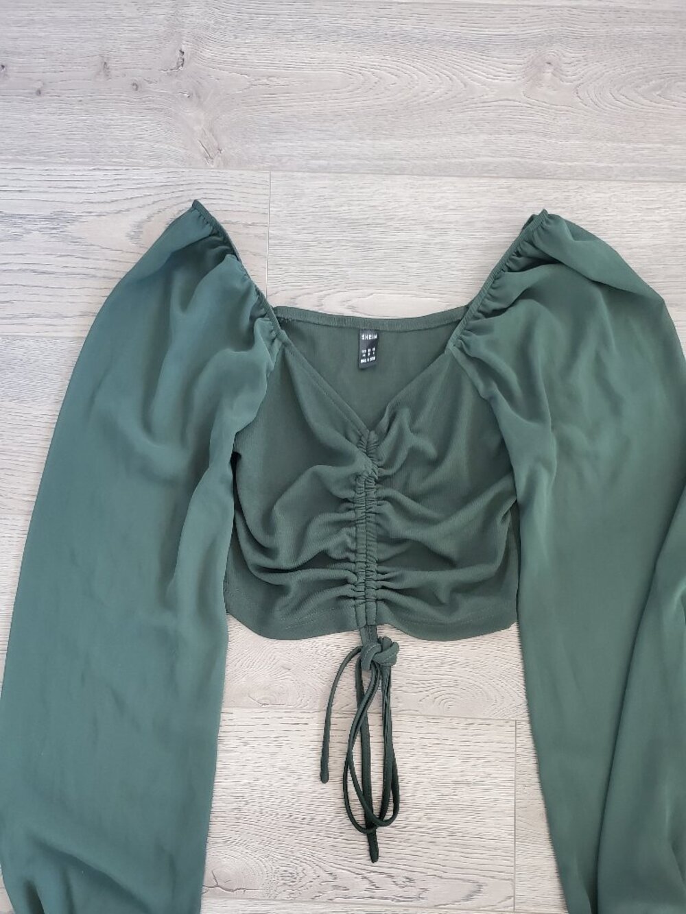 Crop top